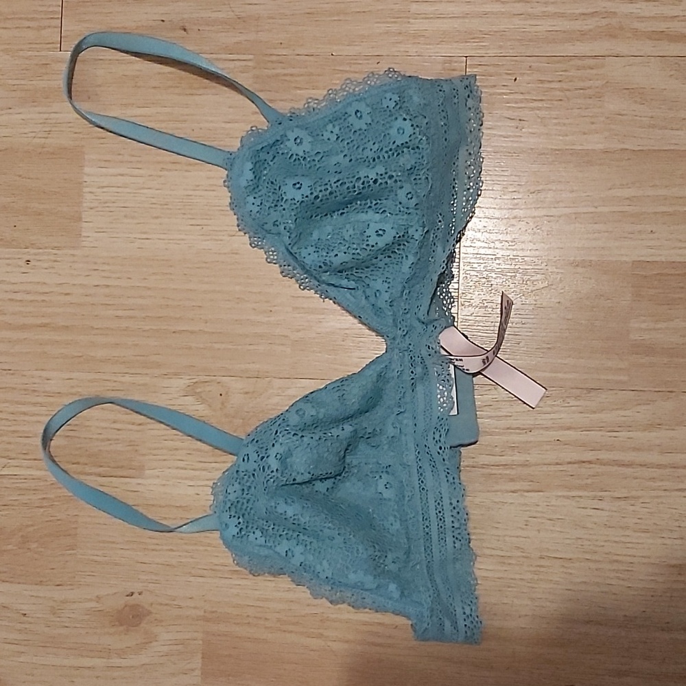 VICTORIA'S SECRET Teal Floral Lace Triangle Bralette Large